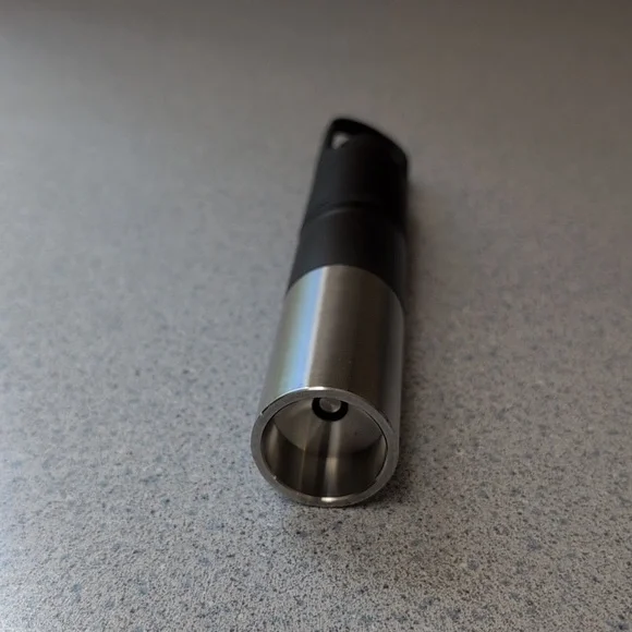 Tupperware Hand Grinder - Picture 3 of 5